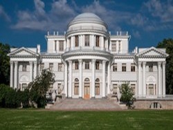 Музей русского прикладного искусства в Елагиноостровском дворце