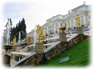 Петергоф Большой дворец фото